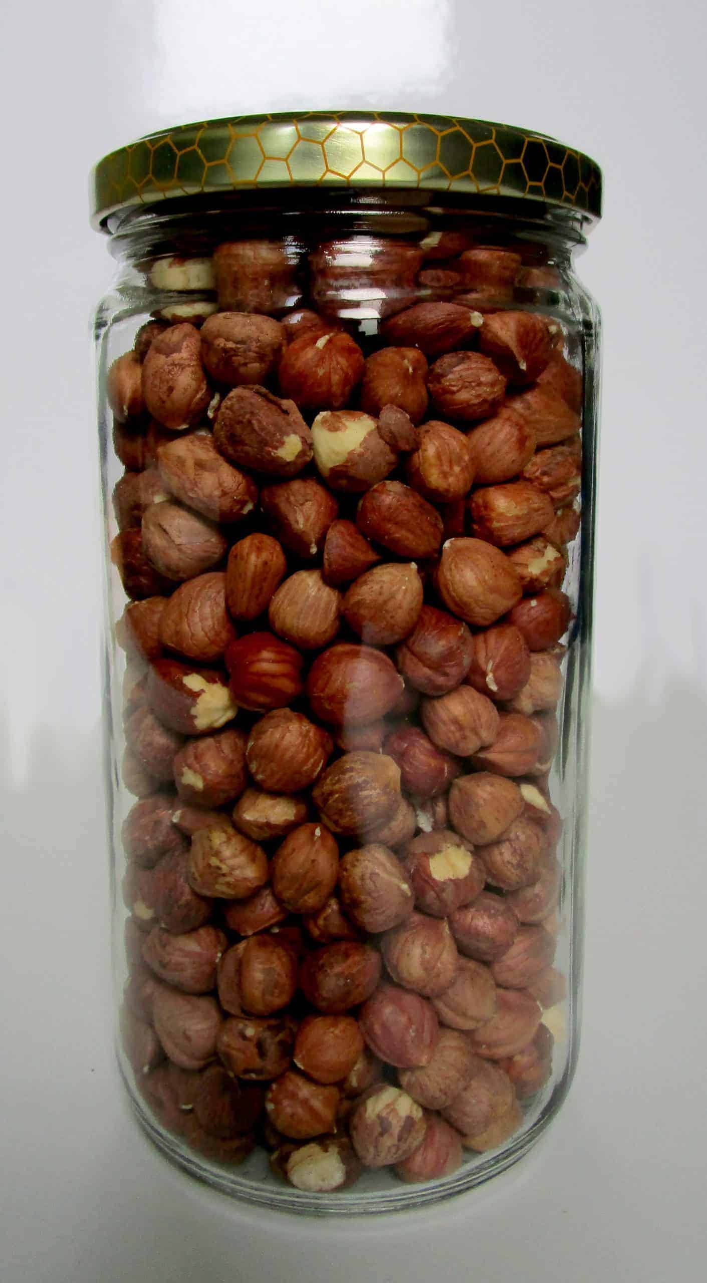 Hazelnuts in a glass jar 750ml