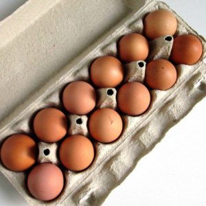 Medium eggs (12)