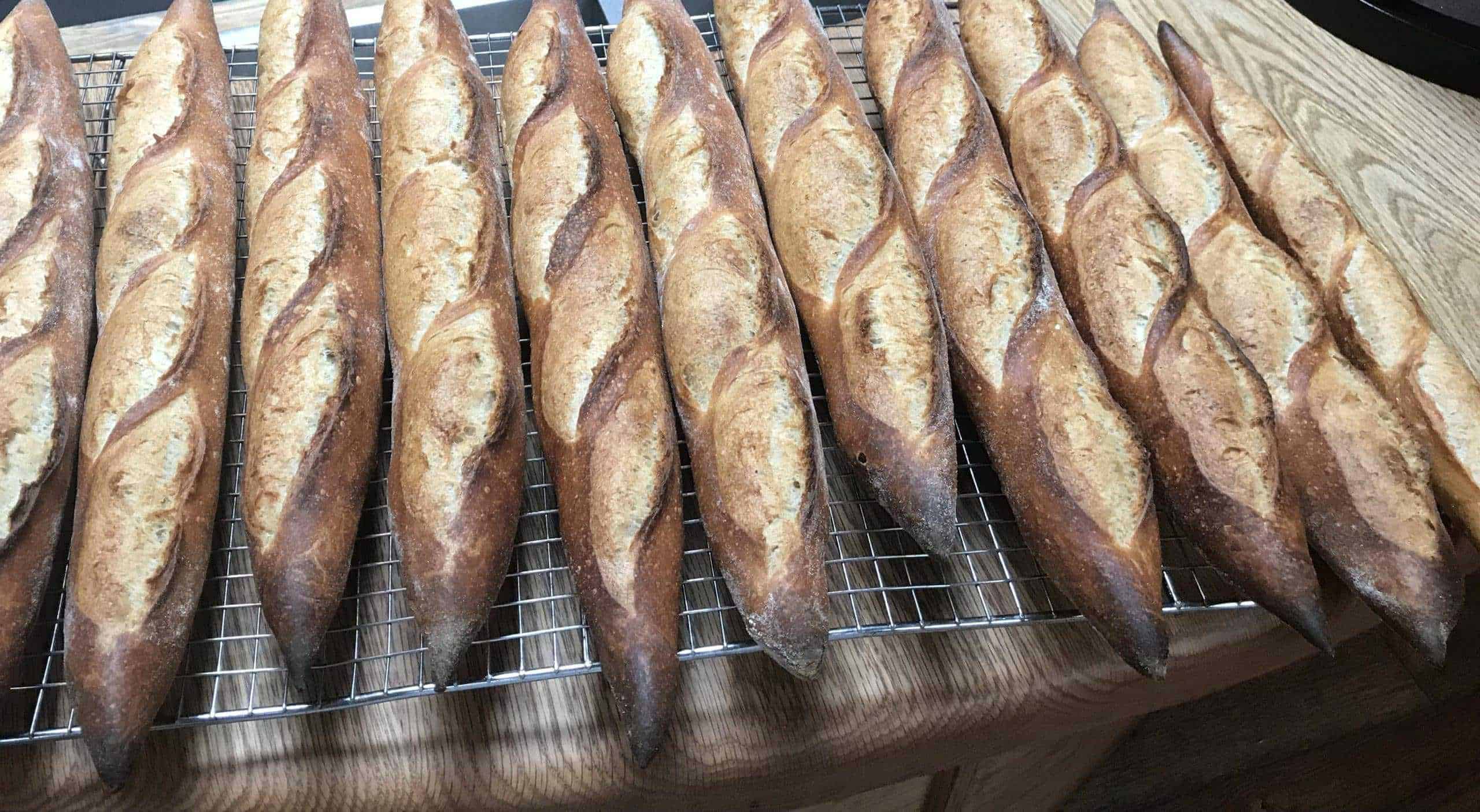 75% white wheat, 25% spelt Baguette