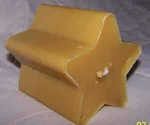 Beeswax candles star (tall, 15oz)