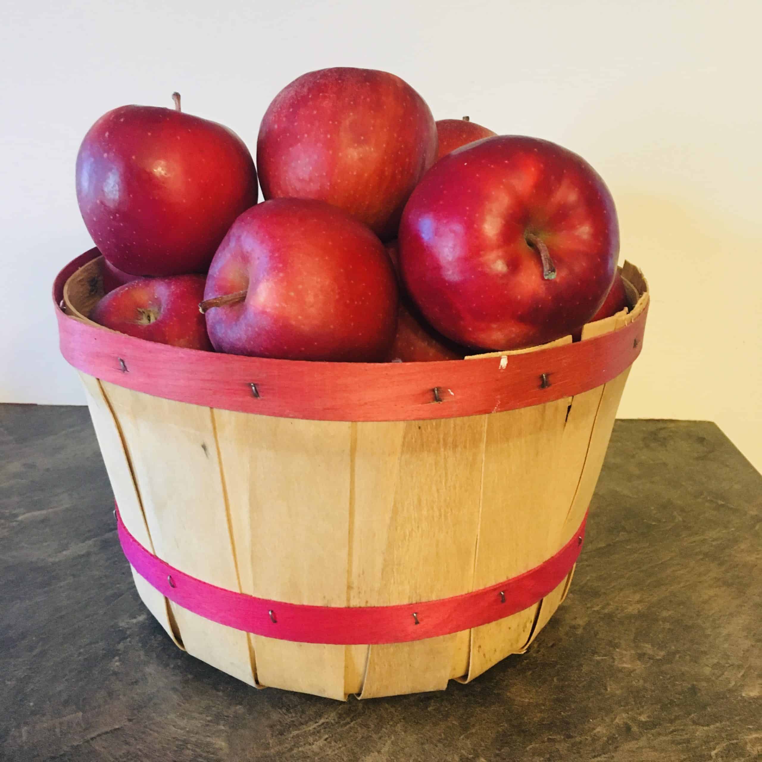 Jona red apples - 13lbs