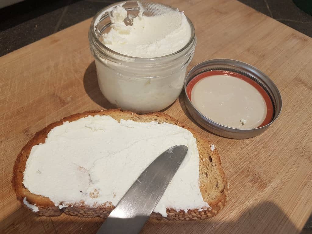 Made with our own milk, culture, and a dash of sea salt. A delicious, spreadable cheese that's mild and delicious. 125ml glass jar. We use vegetarian rennet in our cream cheese. Sheep Milk Cream Cheese