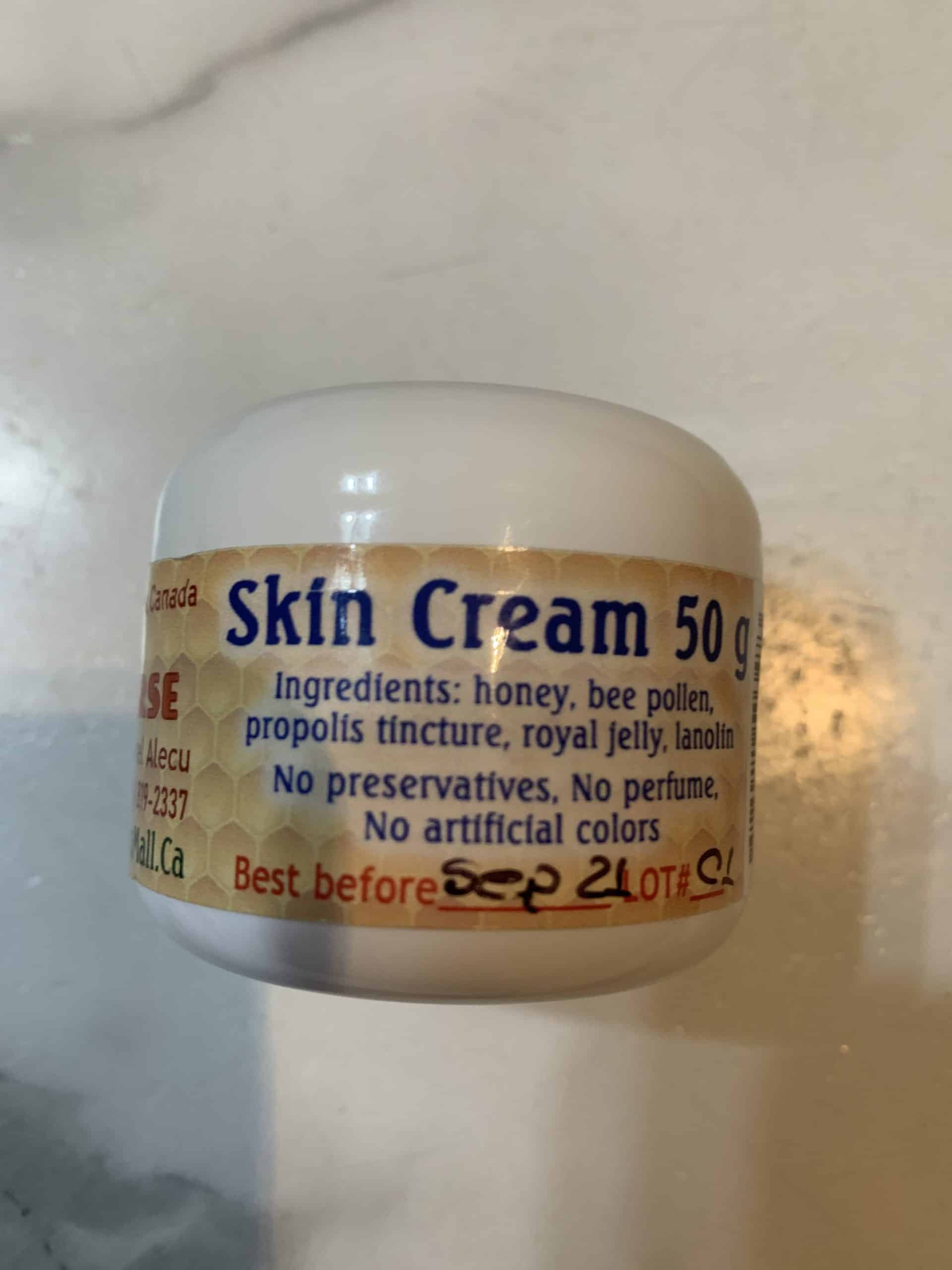 Soothing and healing skin Salve. NO preservatives, NO perfumes, NO artificial colors Skin Cream 50g