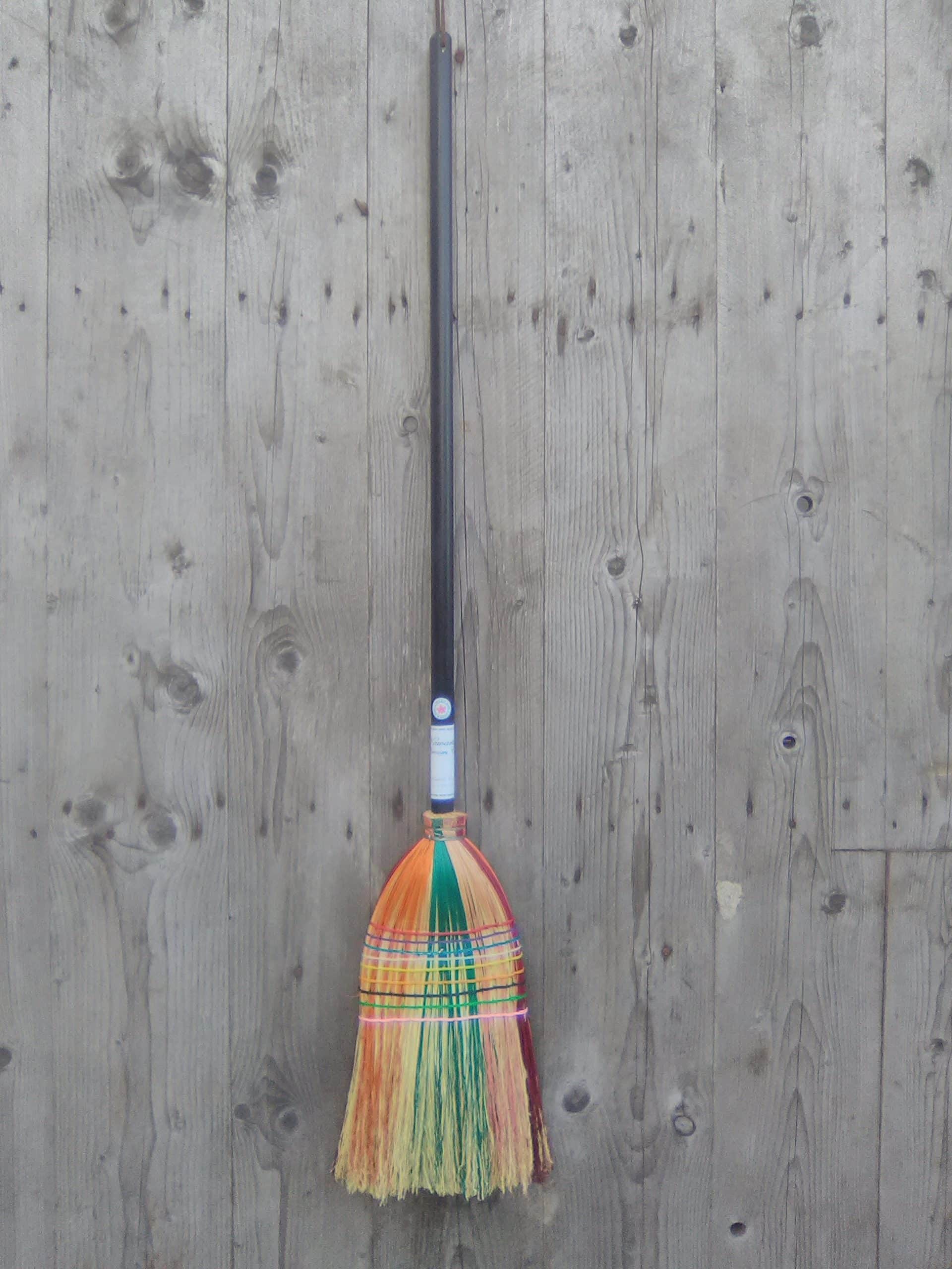 The Canadian Sunset broom consists of 6 different colour broomcorn and 9 different colour twine. This broom is lovingly hand wound and hand stitched. It can be used both indoor or outdoor and is wonderfully decorative. To increase it's longevity hang up indoors and keep dry. The Great Canadian Sunset Broom