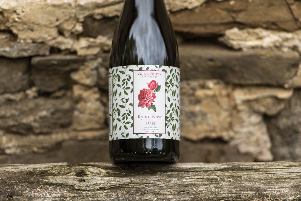 Probiotic Honey tonic made with organic fair trade green tea and local honey 750ml Kyoto Rose Jun Kombucha - 750ml