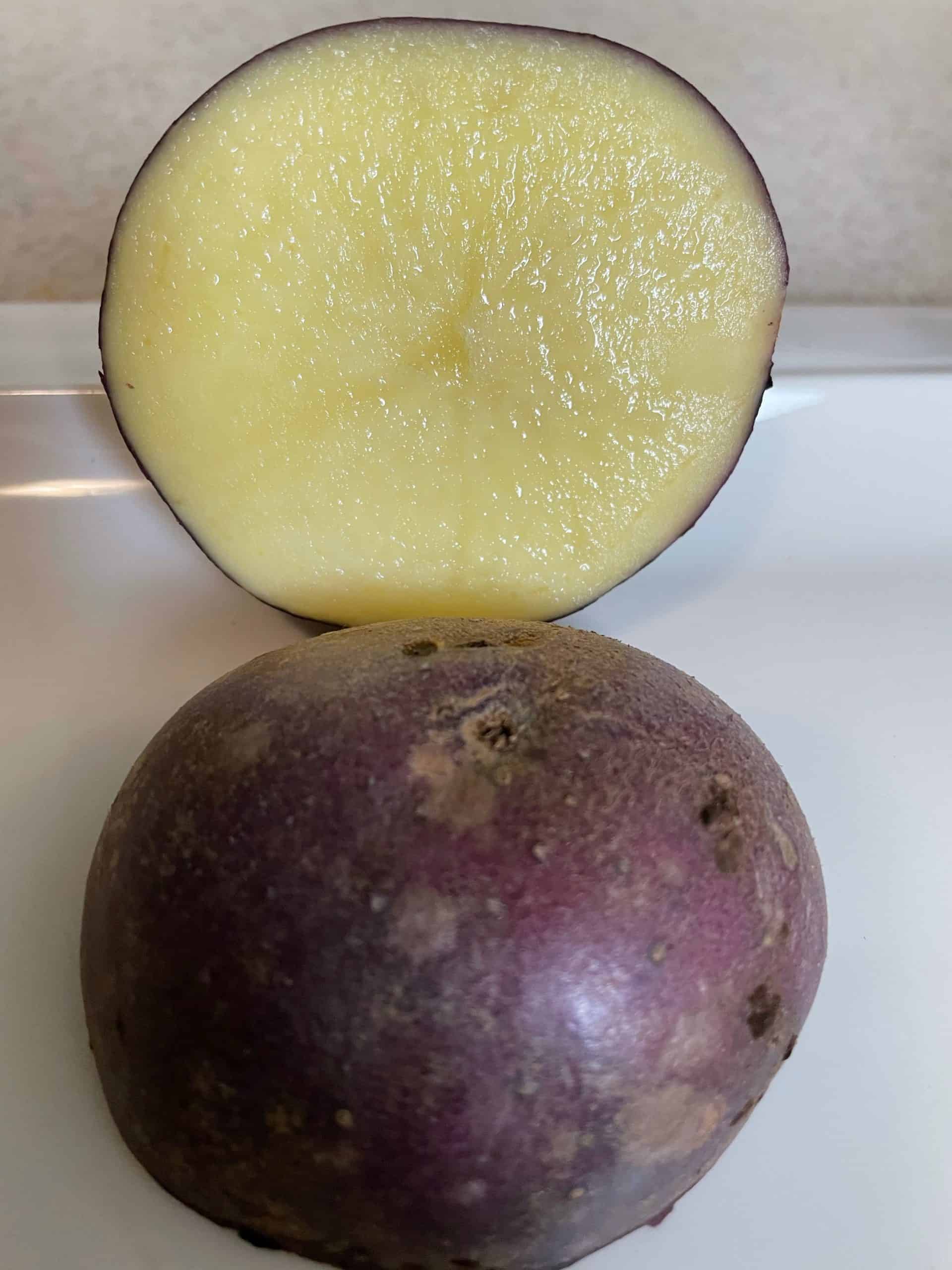 Huckleberry gold potatoes, purple skin yellow flesh, low glycemic, creamy, by quart Diabetic Potato